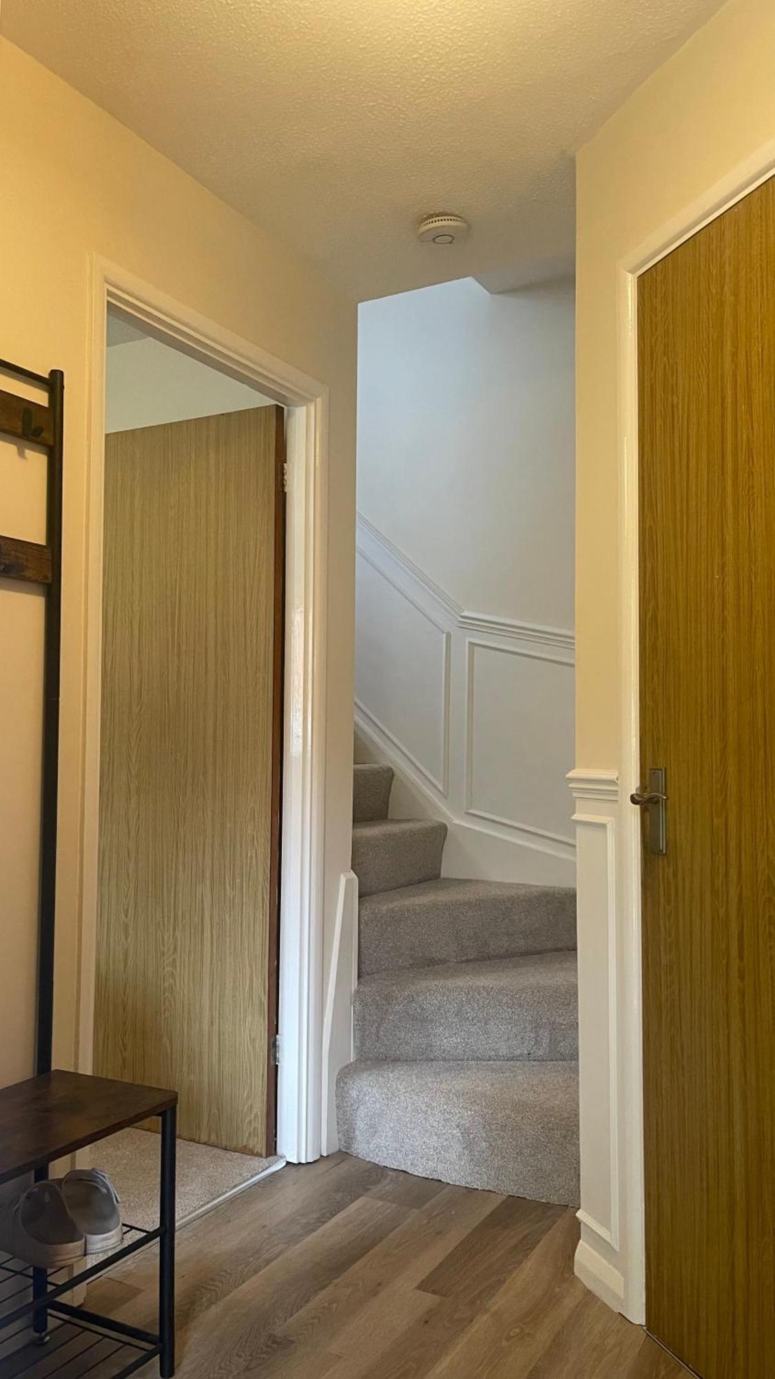Entire Home With Private Entrance Earley Exteriér fotografie